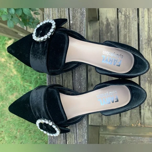 Velvet Pointed Rhinestone Ring Slip-On Loafers - Picture 2 of 16